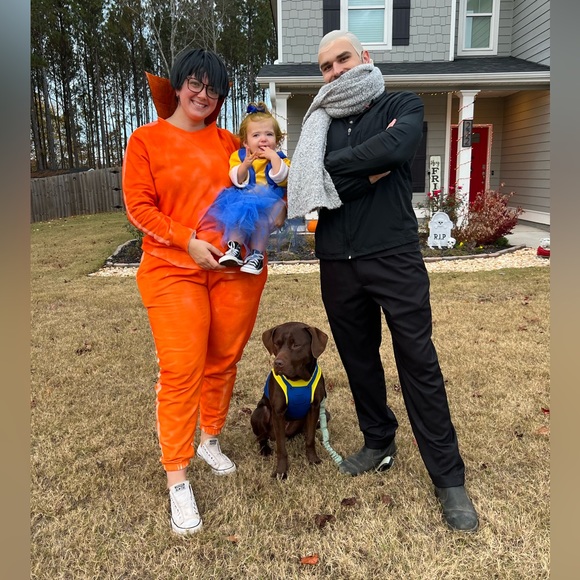 Meet your Posher, Lauren - Picture 4 of 9